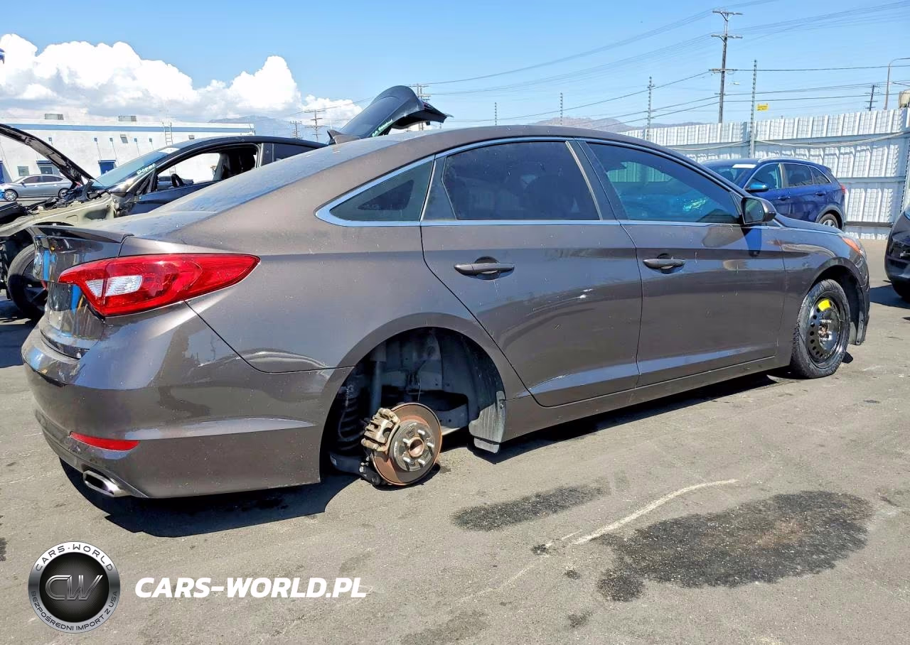 2017 Hyundai Sonata Se VIN:5NPE24AF3HH572351 - 3