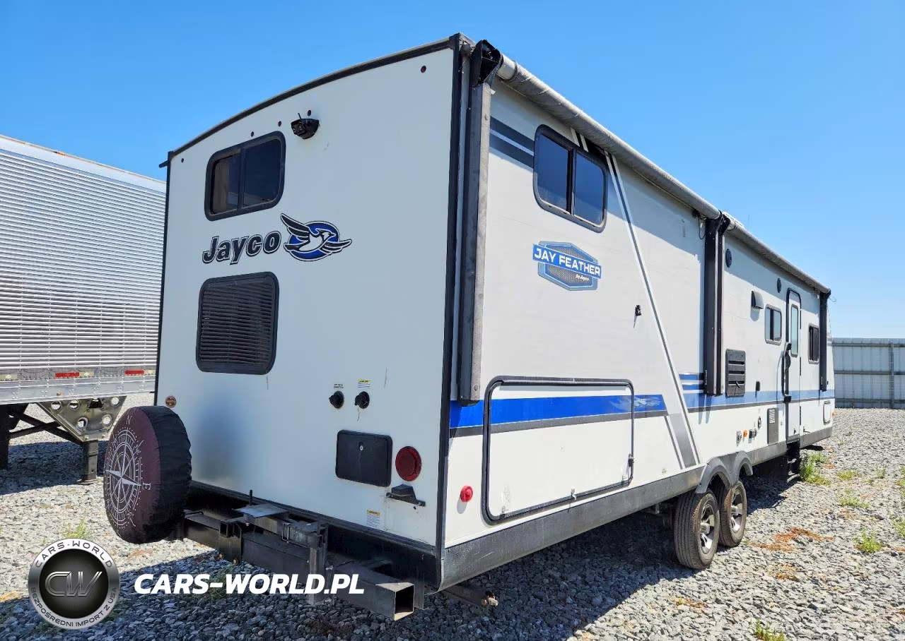 2018 Jayco Jay Feather Camper VIN:1UJBJ0BS7J1JY0125 - 4
