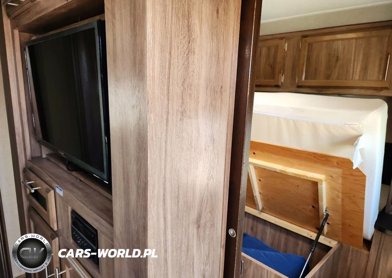 2018 Jayco Jay Feather Camper VIN:1UJBJ0BS7J1JY0125 - 5