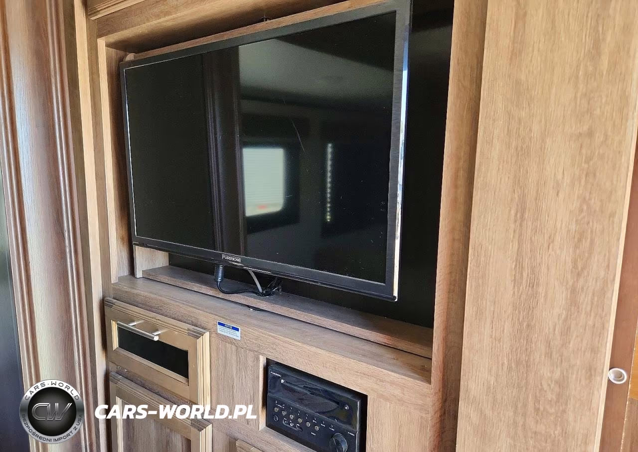 2018 Jayco Jay Feather Camper VIN:1UJBJ0BS7J1JY0125 - 8