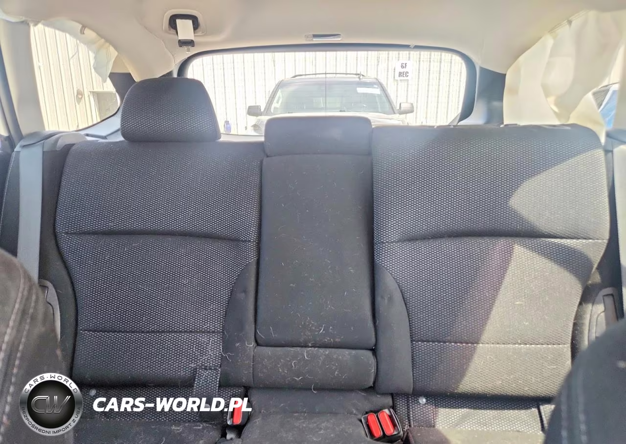 2019 Subaru Outback 2.5I Premium VIN:4S4BSAFC3K3210678 - 10