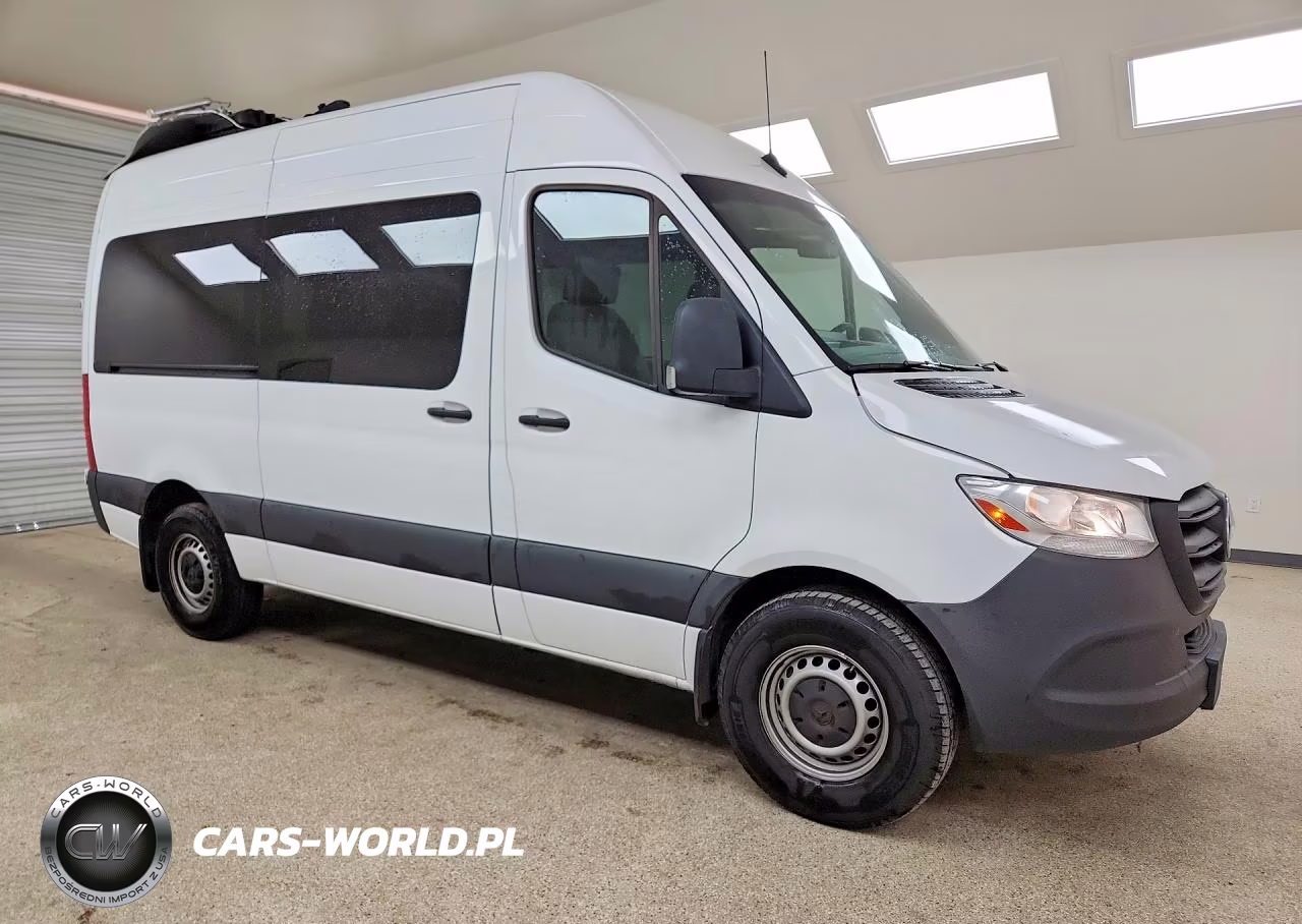 2024 Mercedes-Benz Sprinter 2500 VIN:W1Z4KFHY4RP737240 - 4