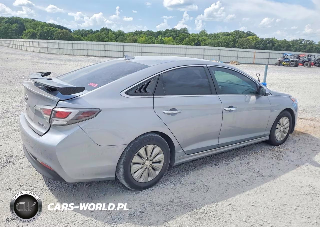 2016 Hyundai Sonata Hybrid Se VIN:KMHE24L16GA028123 - 3