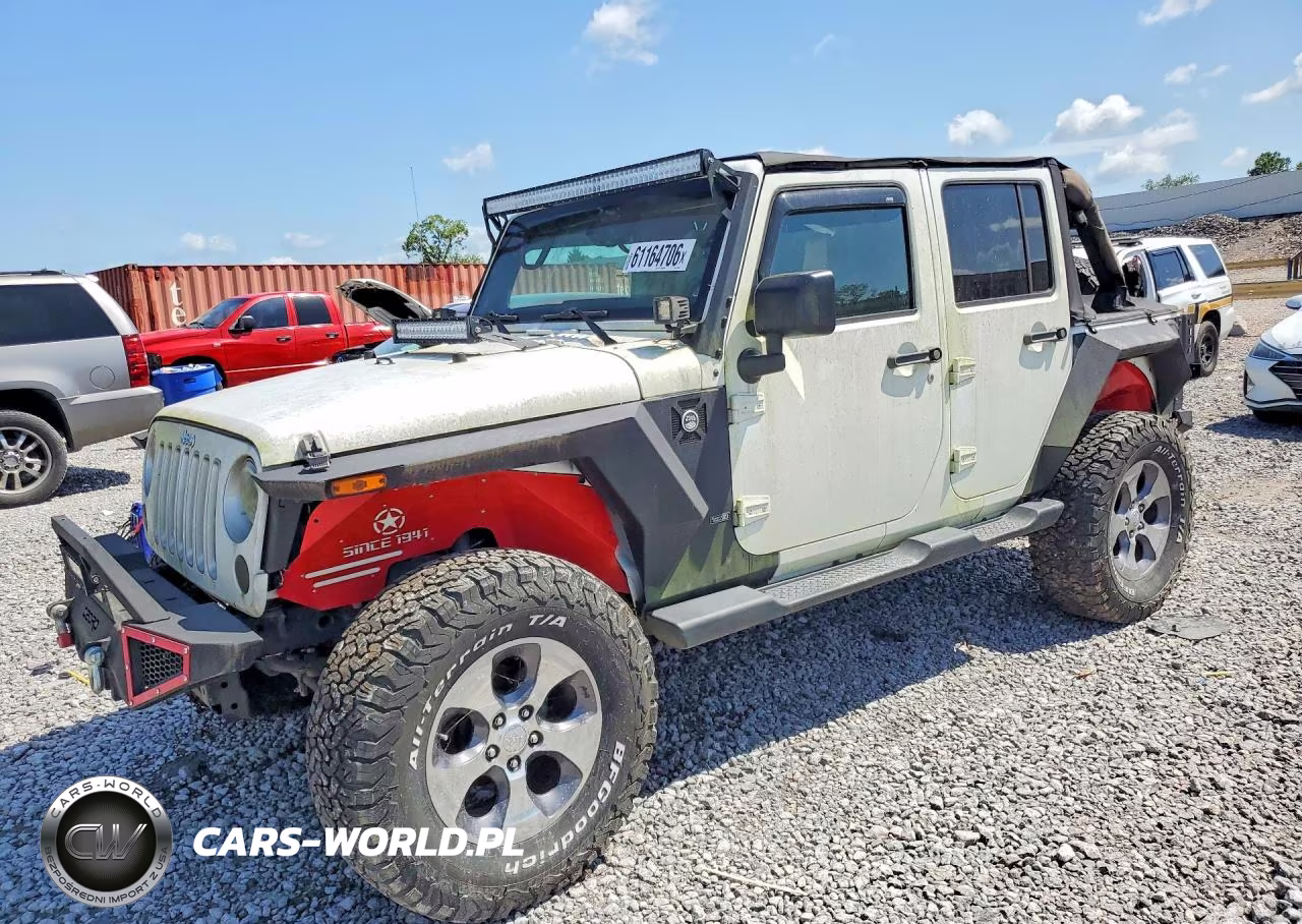 2016 Jeep Wrangler Unlimited Sahara – zdjęcie 1 z 12