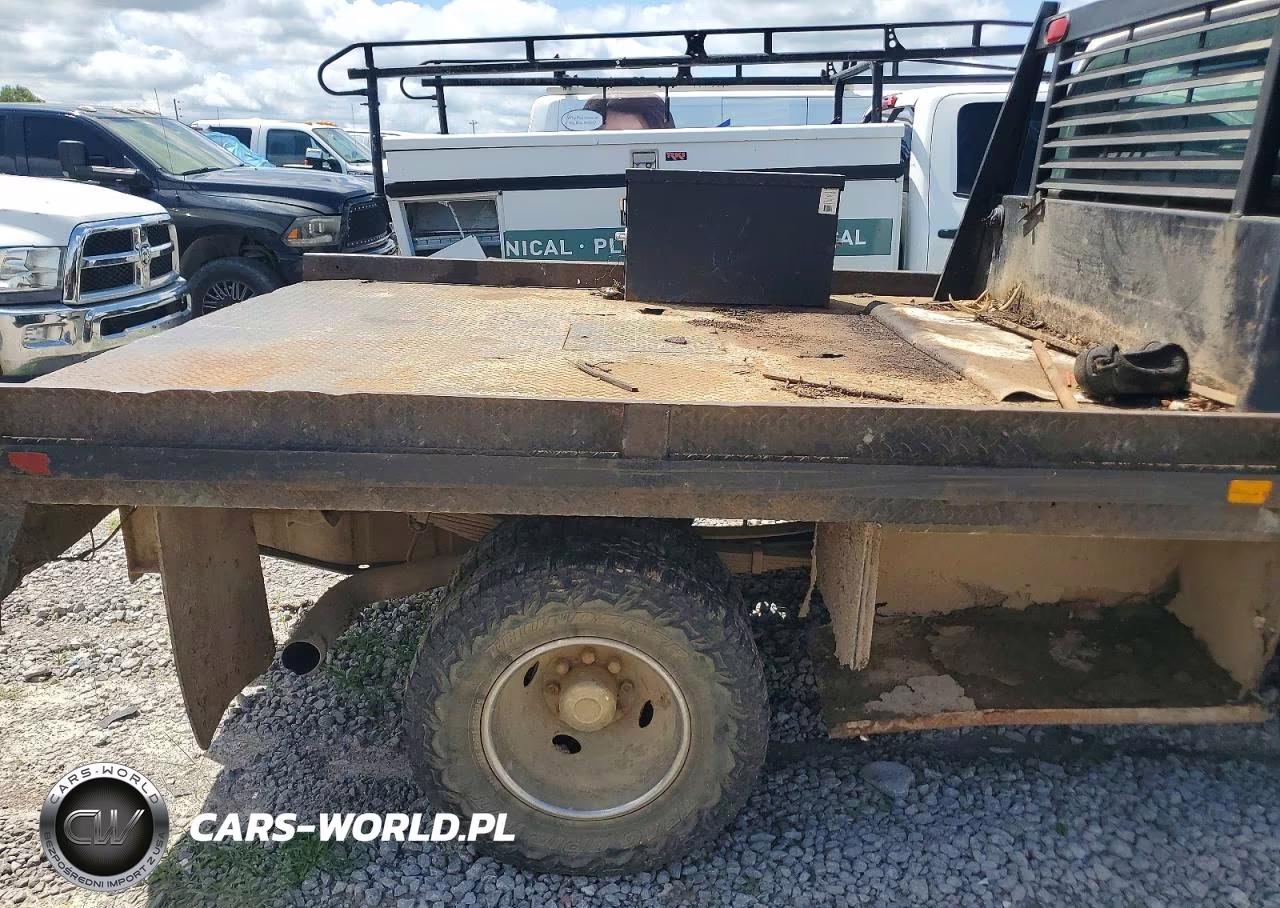 2002 Ford F350 Super Duty VIN:1FDWF37F32ED17258 - 10