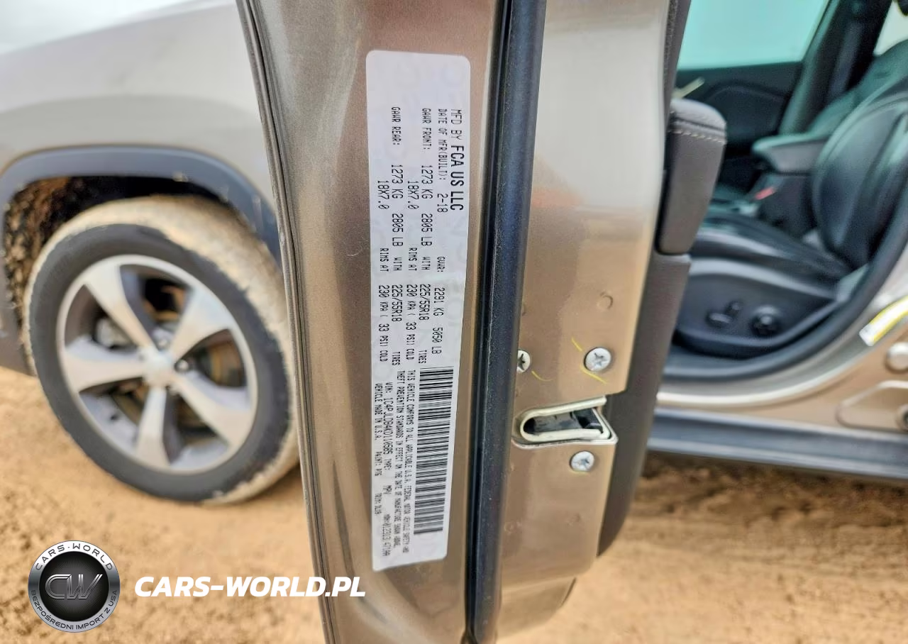 2019 Jeep Cherokee Limited VIN:1C4PJLDB4KD110585 - 13