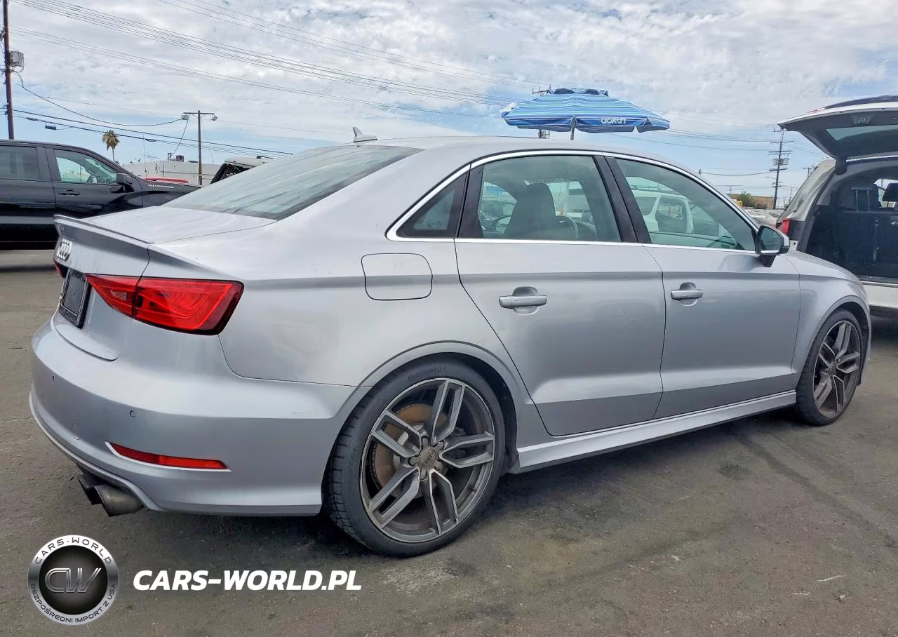2015 Audi A3 Premium VIN:WAUBFGFF3F1134836 - 3