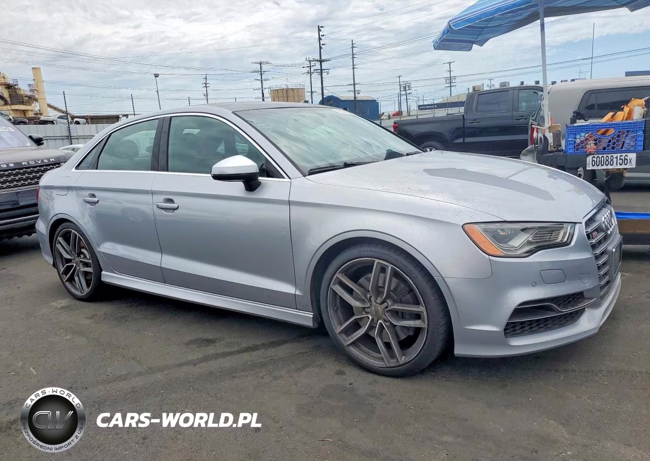 2015 Audi A3 Premium VIN:WAUBFGFF3F1134836 - 4