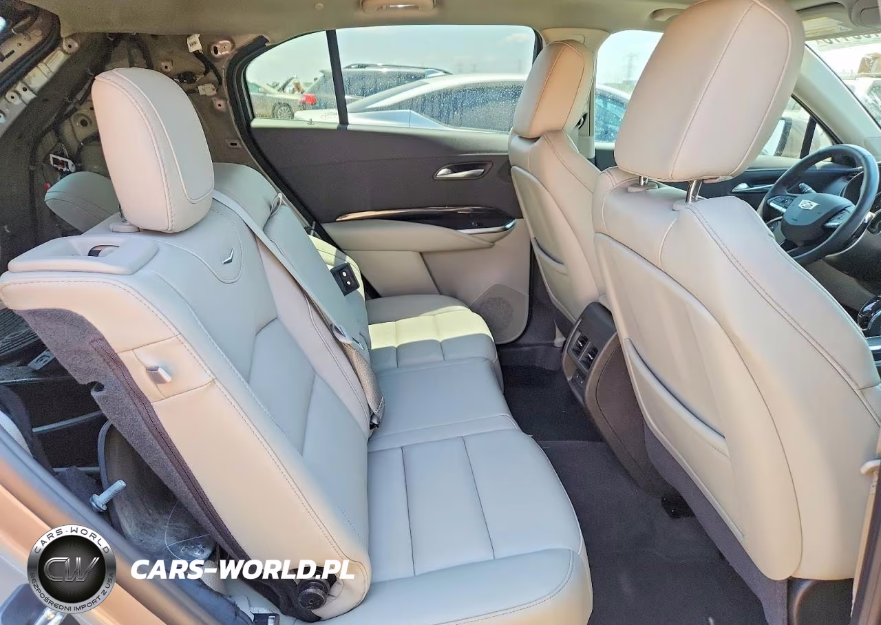 2023 Cadillac Xt4 Premium Luxury VIN:1GYFZDR4XPF143567 - 11