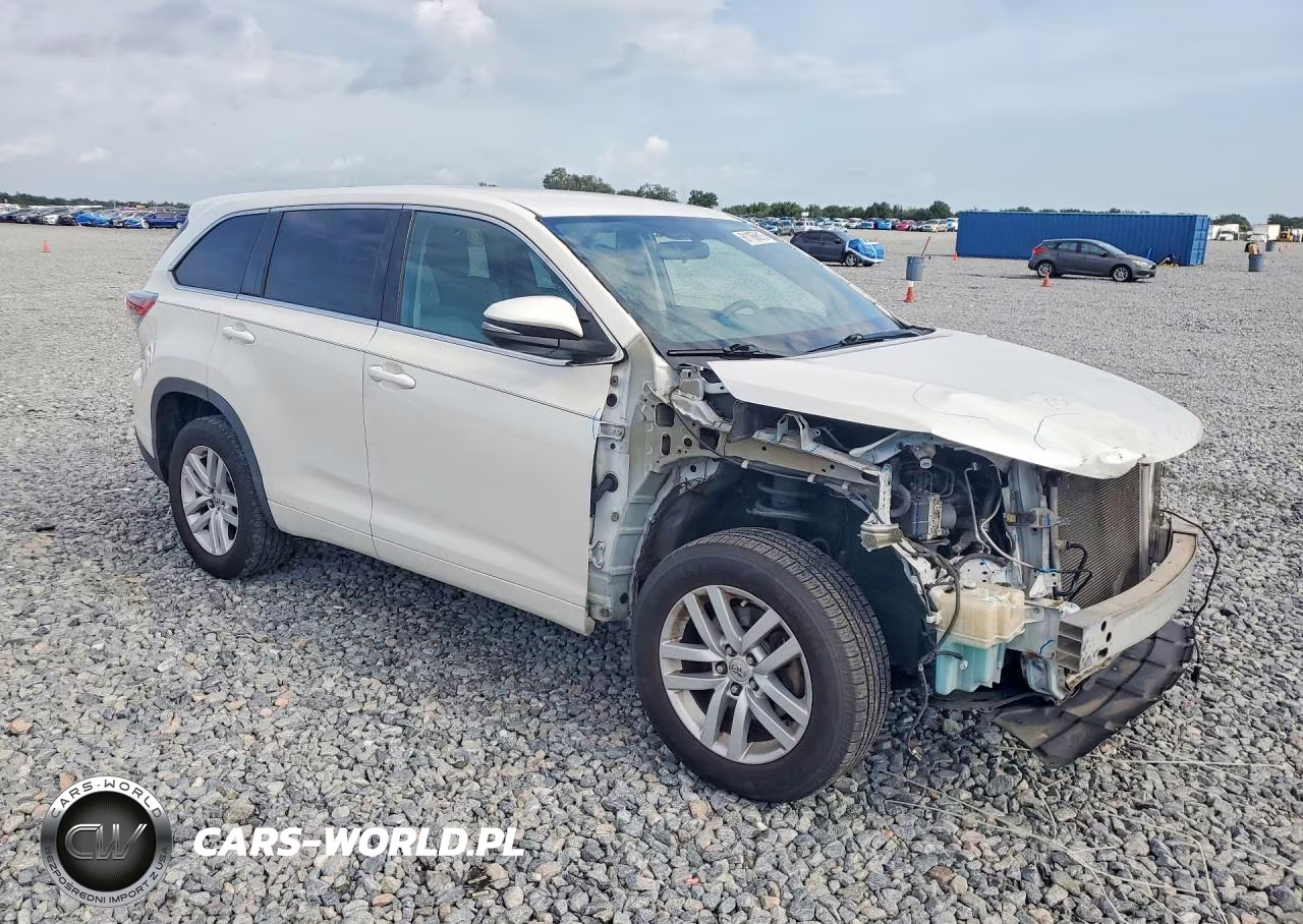 2015 Toyota Highlander Le VIN:5TDZARFH9FS016905 - 4