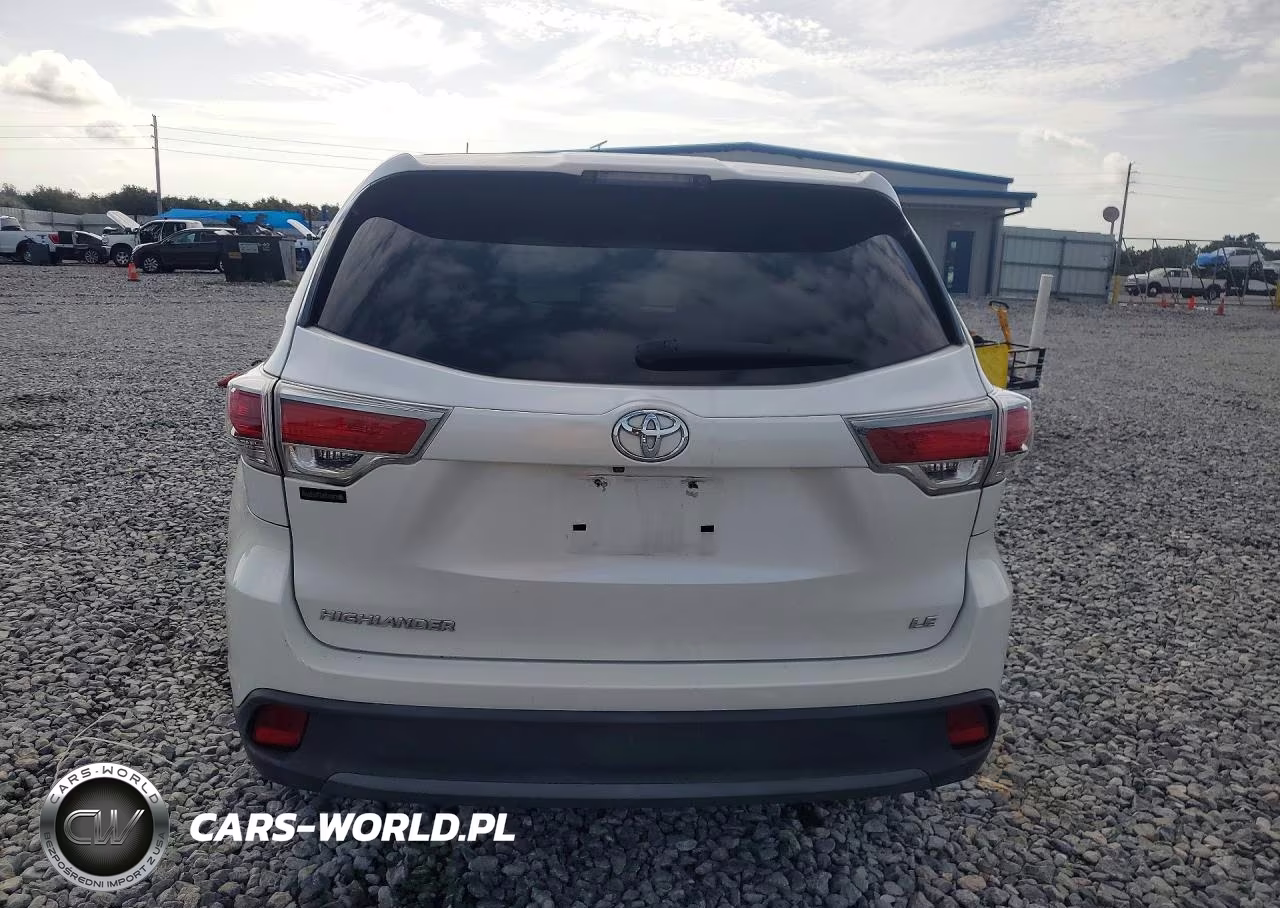 2015 Toyota Highlander Le VIN:5TDZARFH9FS016905 - 6