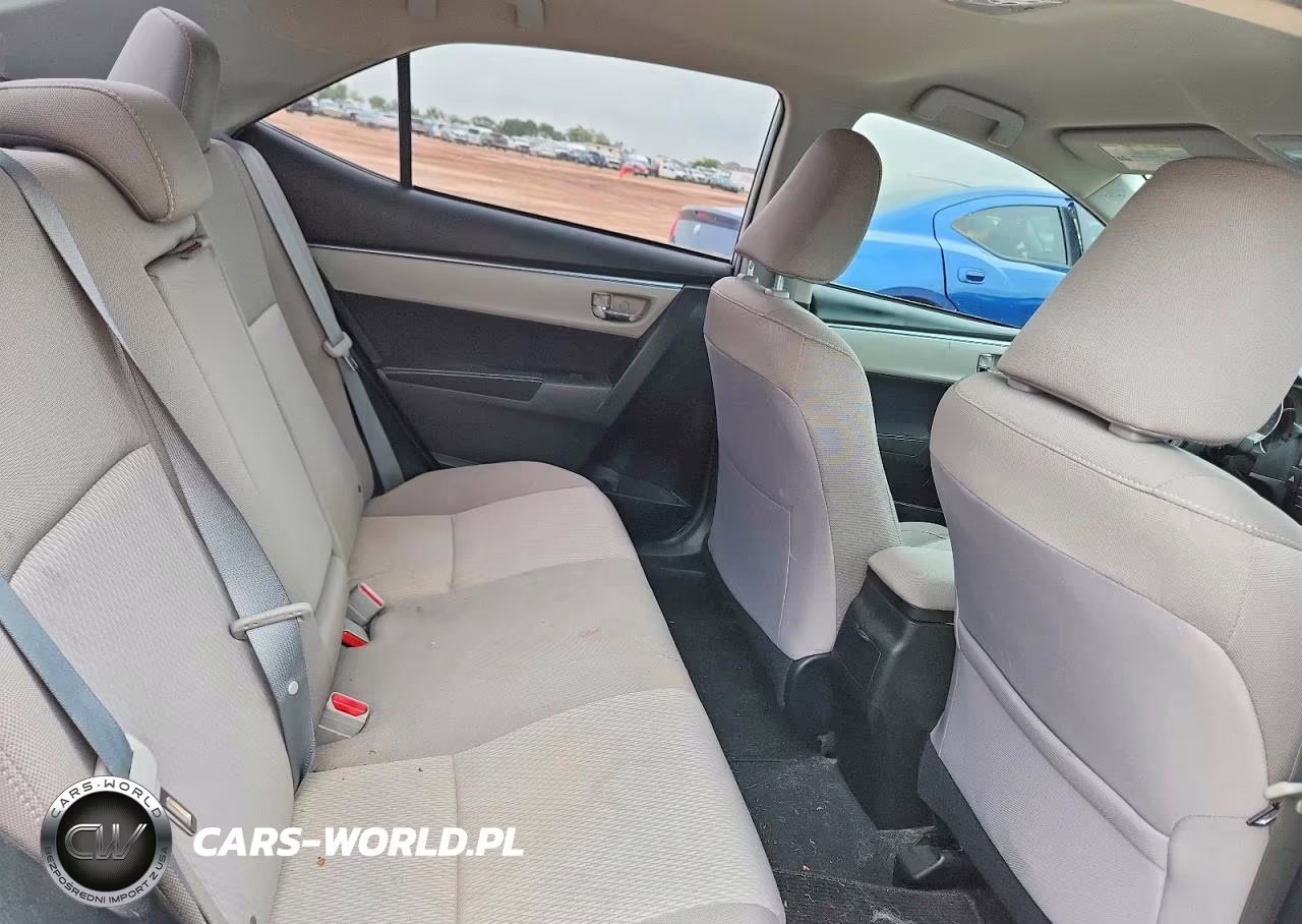 2015 Toyota Corolla Le VIN:5YFBURHEXFP297505 - 10