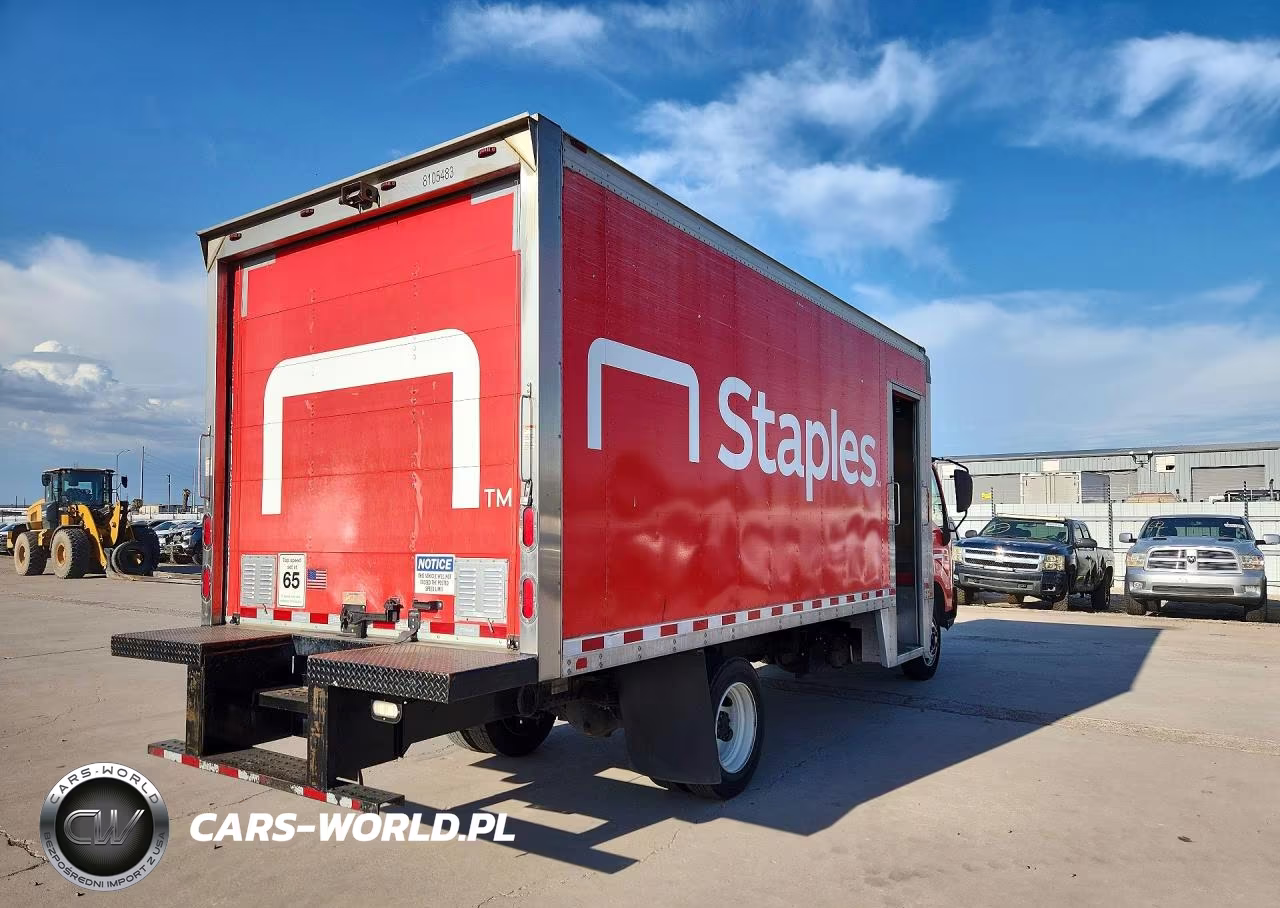 2017 Hino 195 Box Truck VIN:JHHSDM2H8HK005841 - 3