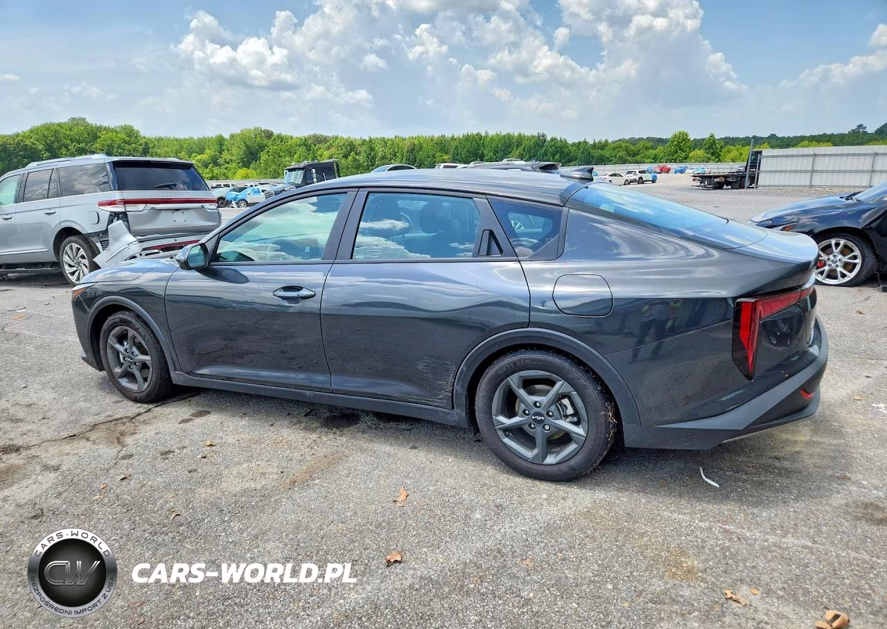 2026 Kia K4 Lxs VIN:3KPFT4DE2TE274228 - 2