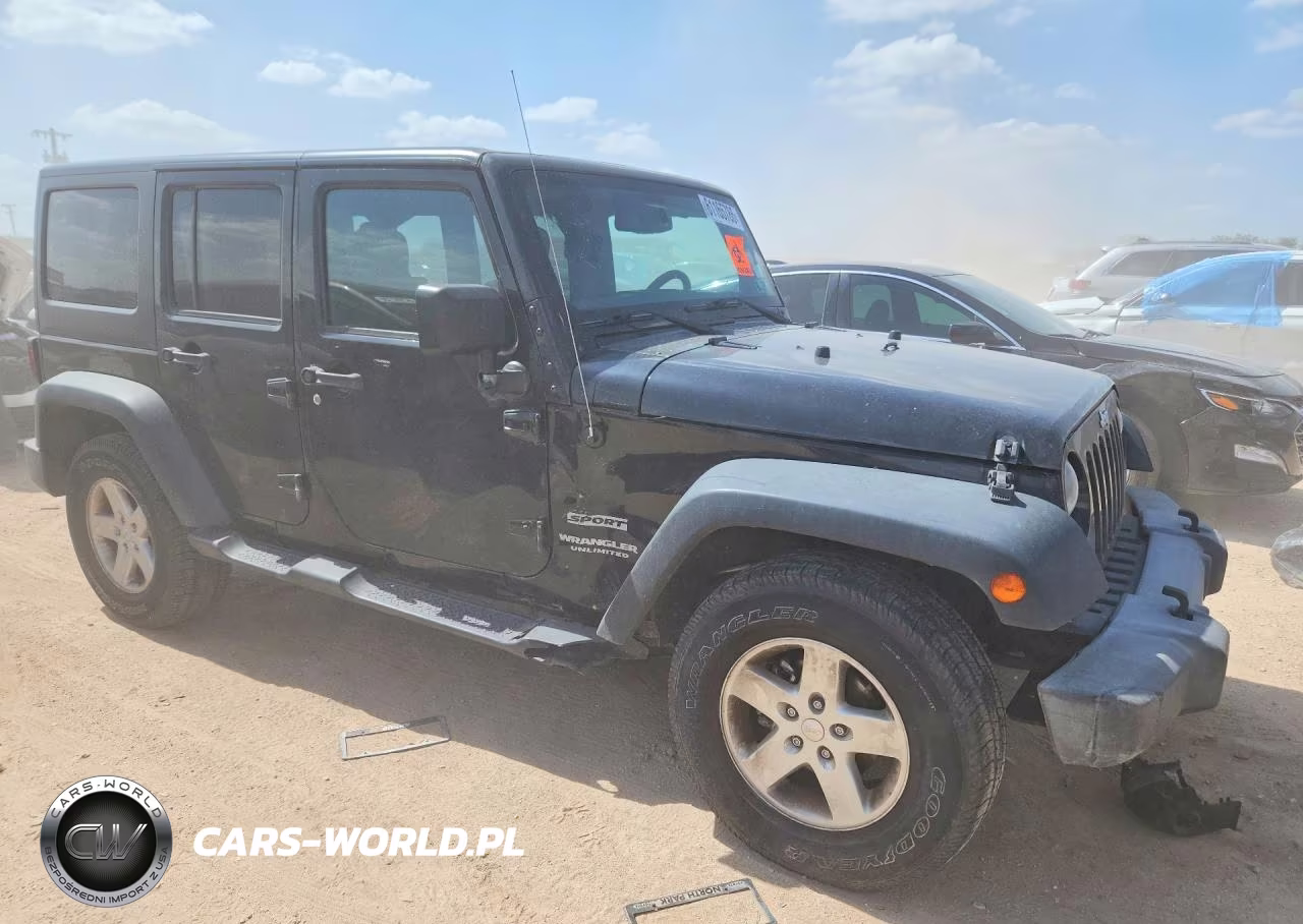 2016 Jeep Wrangler Unlimited Sport VIN:1C4HJWDG9GL326429 - 4