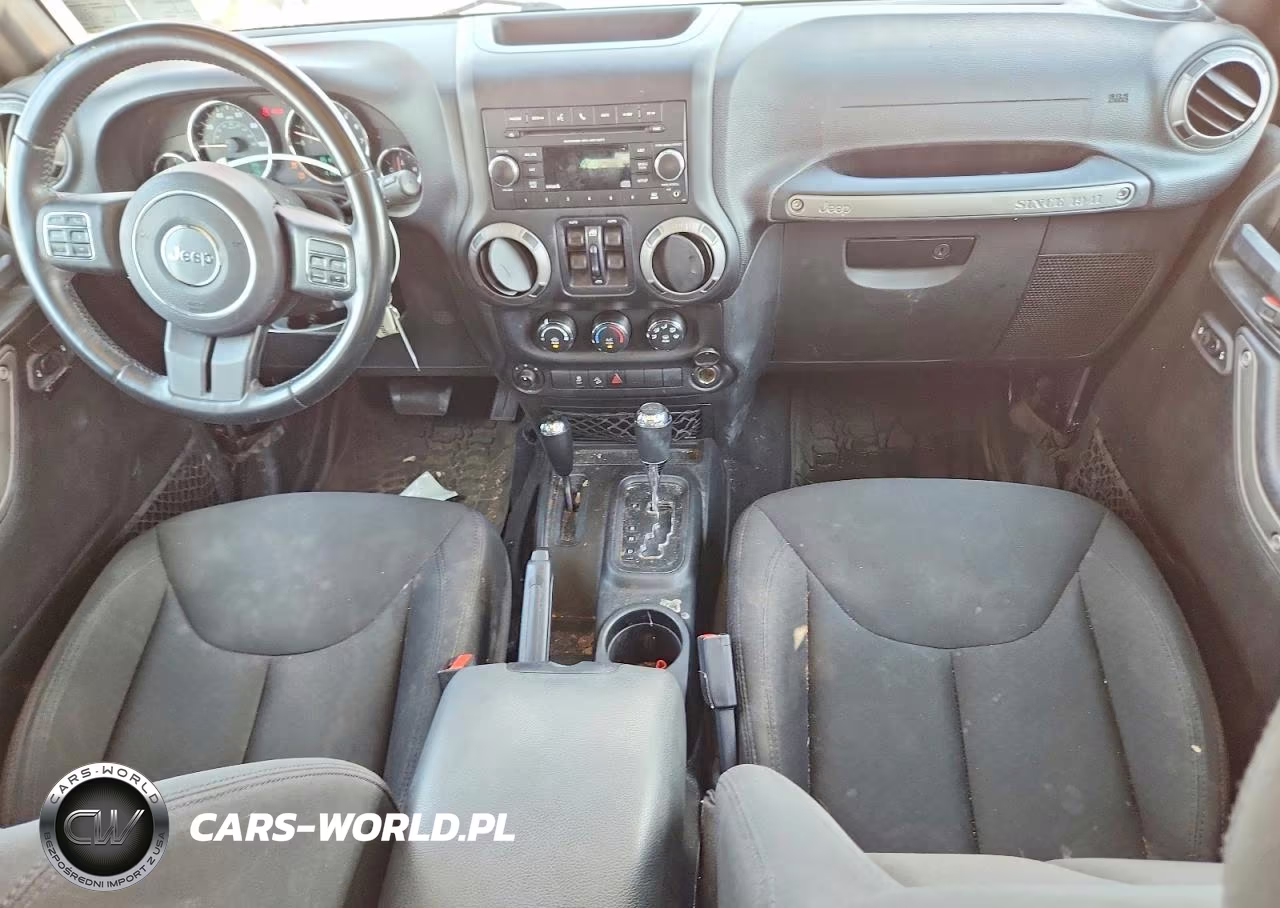 2016 Jeep Wrangler Unlimited Sport VIN:1C4HJWDG9GL326429 - 8