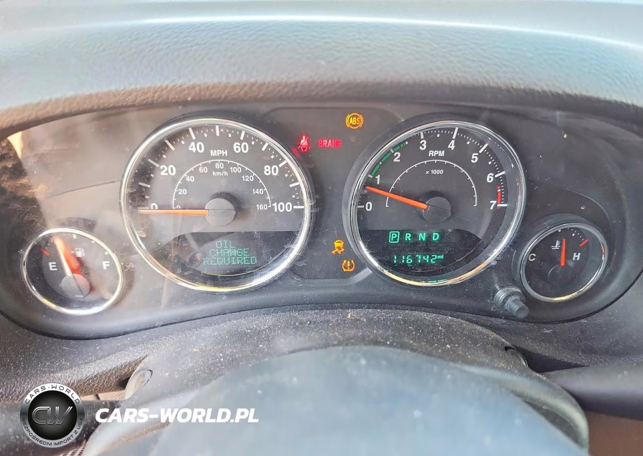 2016 Jeep Wrangler Unlimited Sport VIN:1C4HJWDG9GL326429 - 9