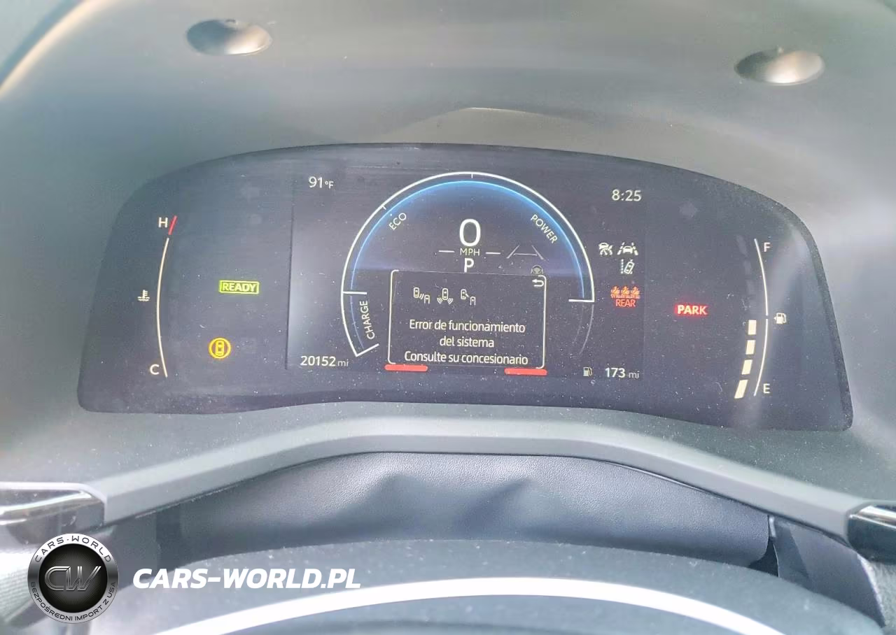 2025 Toyota Camry Le VIN:4T1DAACK2SU621667 - 9