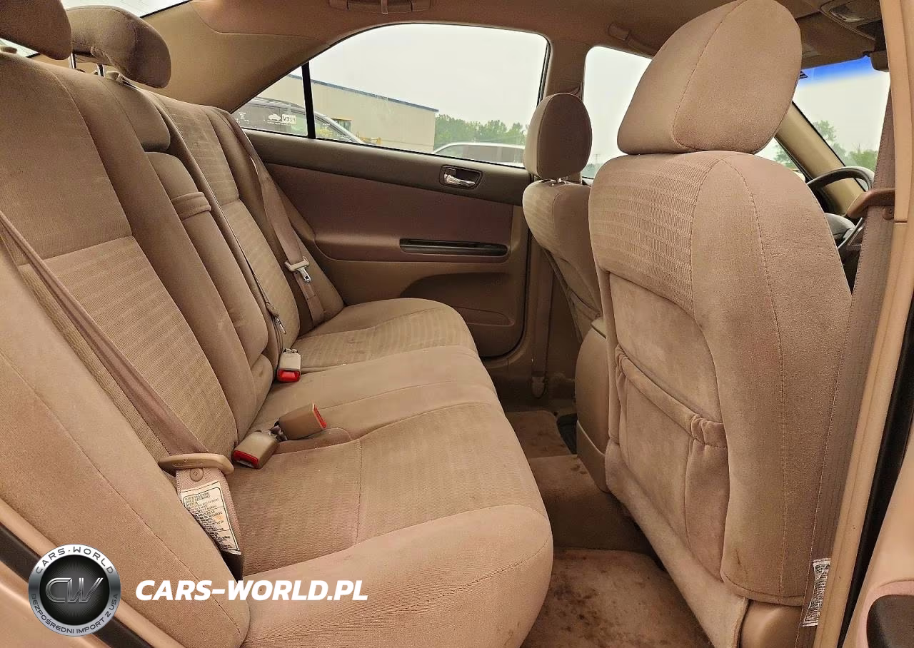 2005 Toyota Camry Le VIN:4T1BE32K05U540423 - 10
