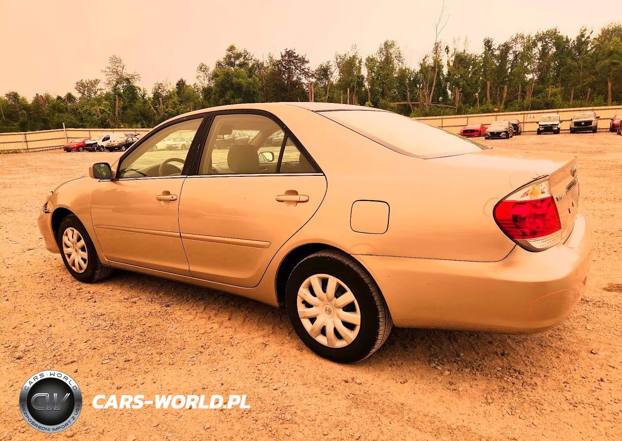 2005 Toyota Camry Le VIN:4T1BE32K05U540423 - 2