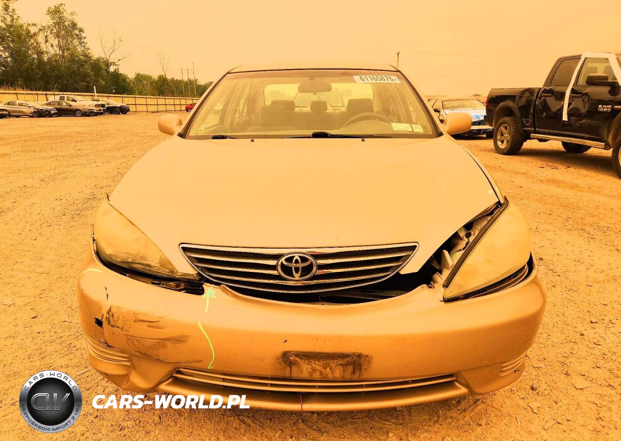 2005 Toyota Camry Le VIN:4T1BE32K05U540423 - 5