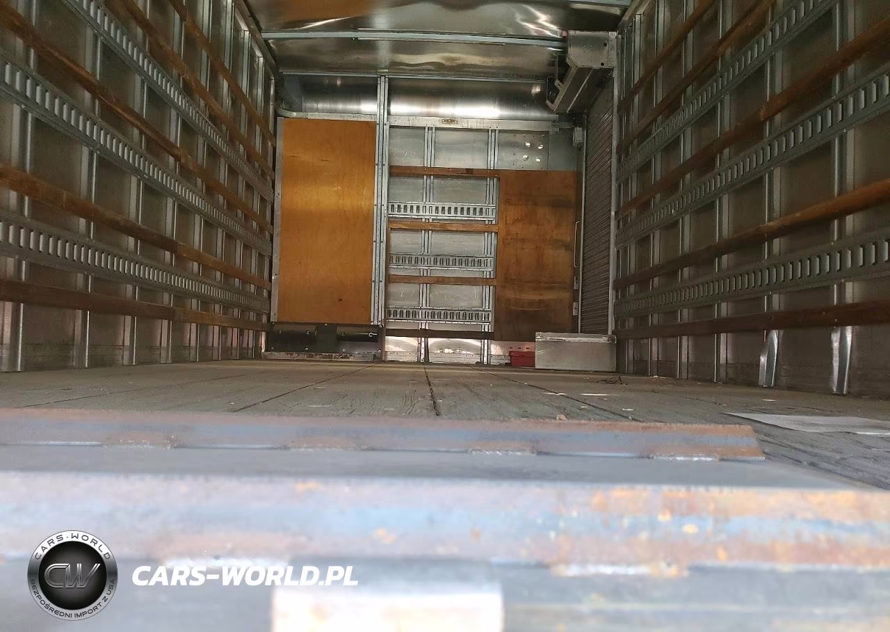 2017 Hino 195 VIN:JHHSDM2H8HK005838 - 10
