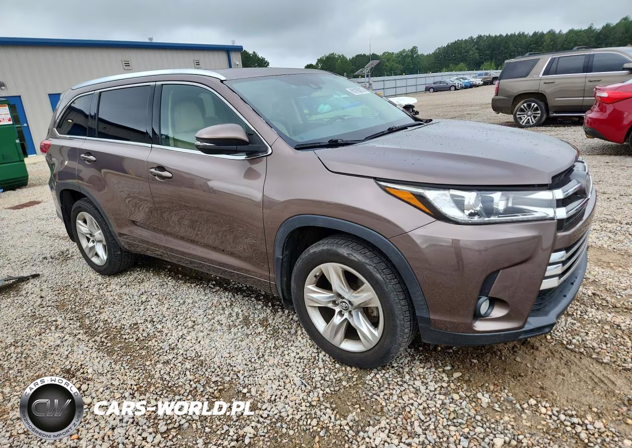 2017 Toyota Highlander Limited VIN:5TDYZRFH5HS209737 - 4