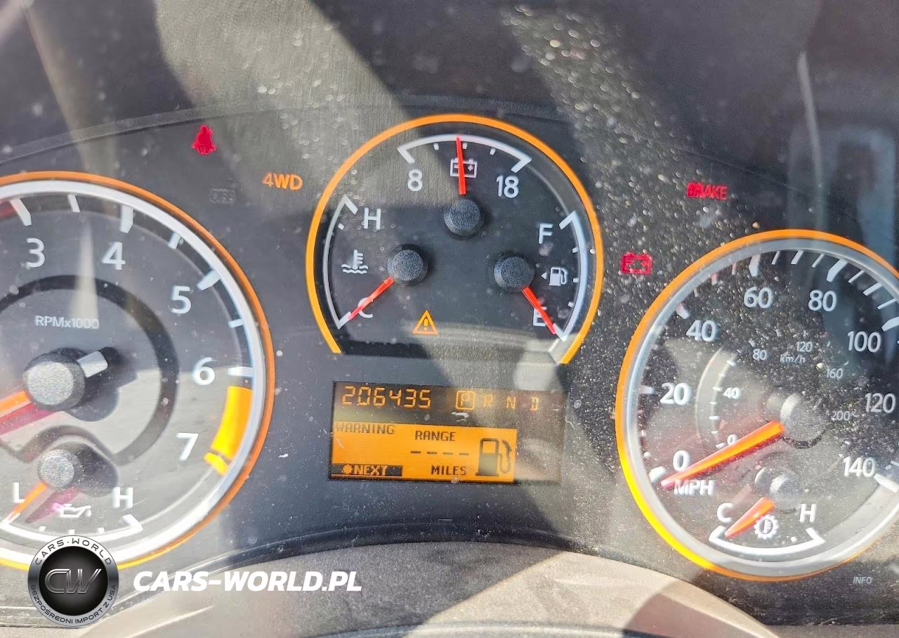 2015 Nissan Titan Sv VIN:1N6AA0EC4FN504127 - 9