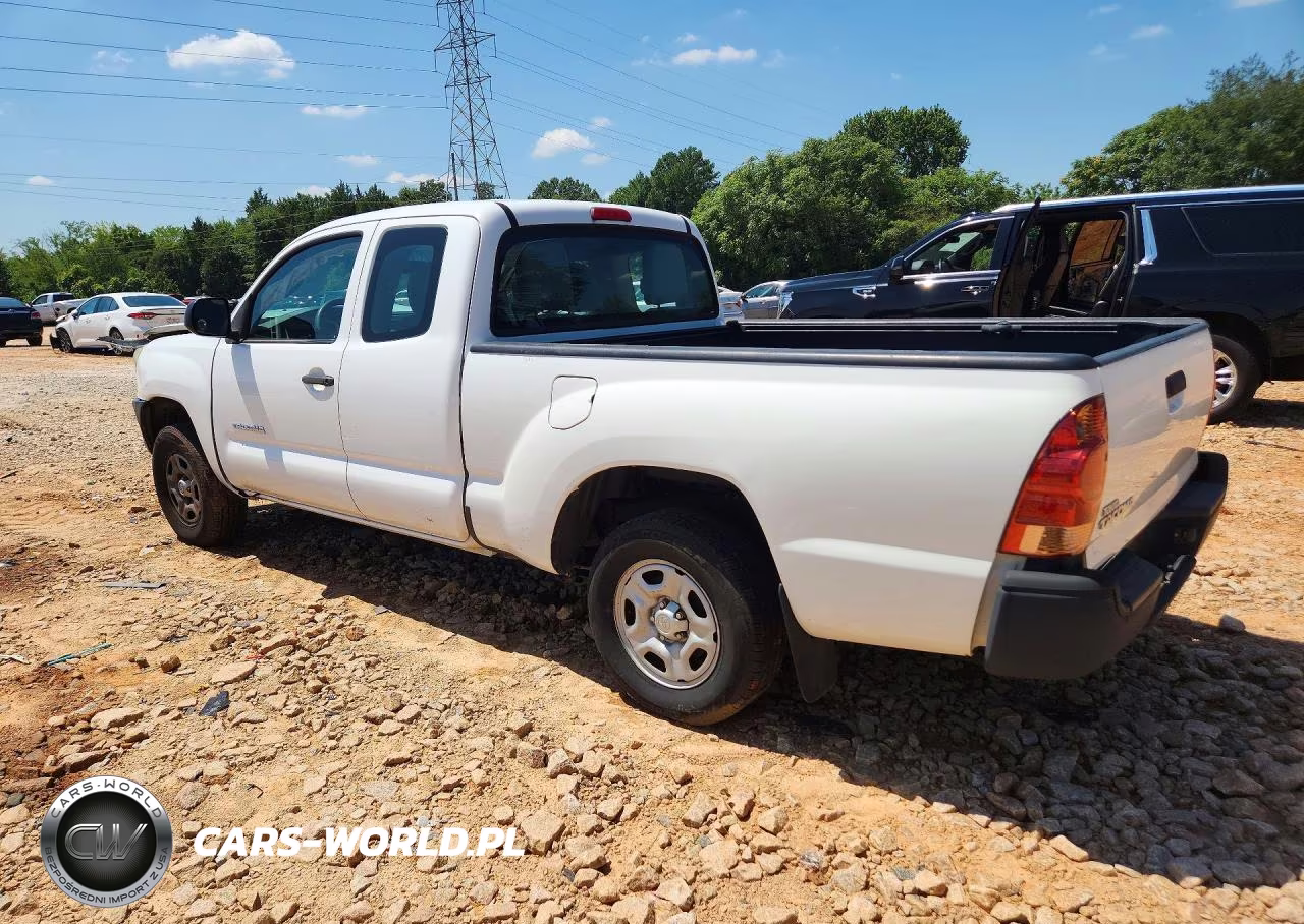 2015 Toyota Tacoma Access Cab VIN:5TFTX4CN4FX050519 - 2