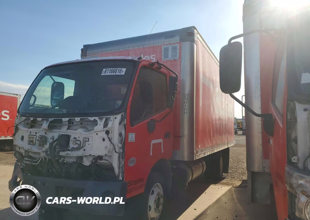 2018 Hino 195 Box Truck – zdjęcie 1 z 12