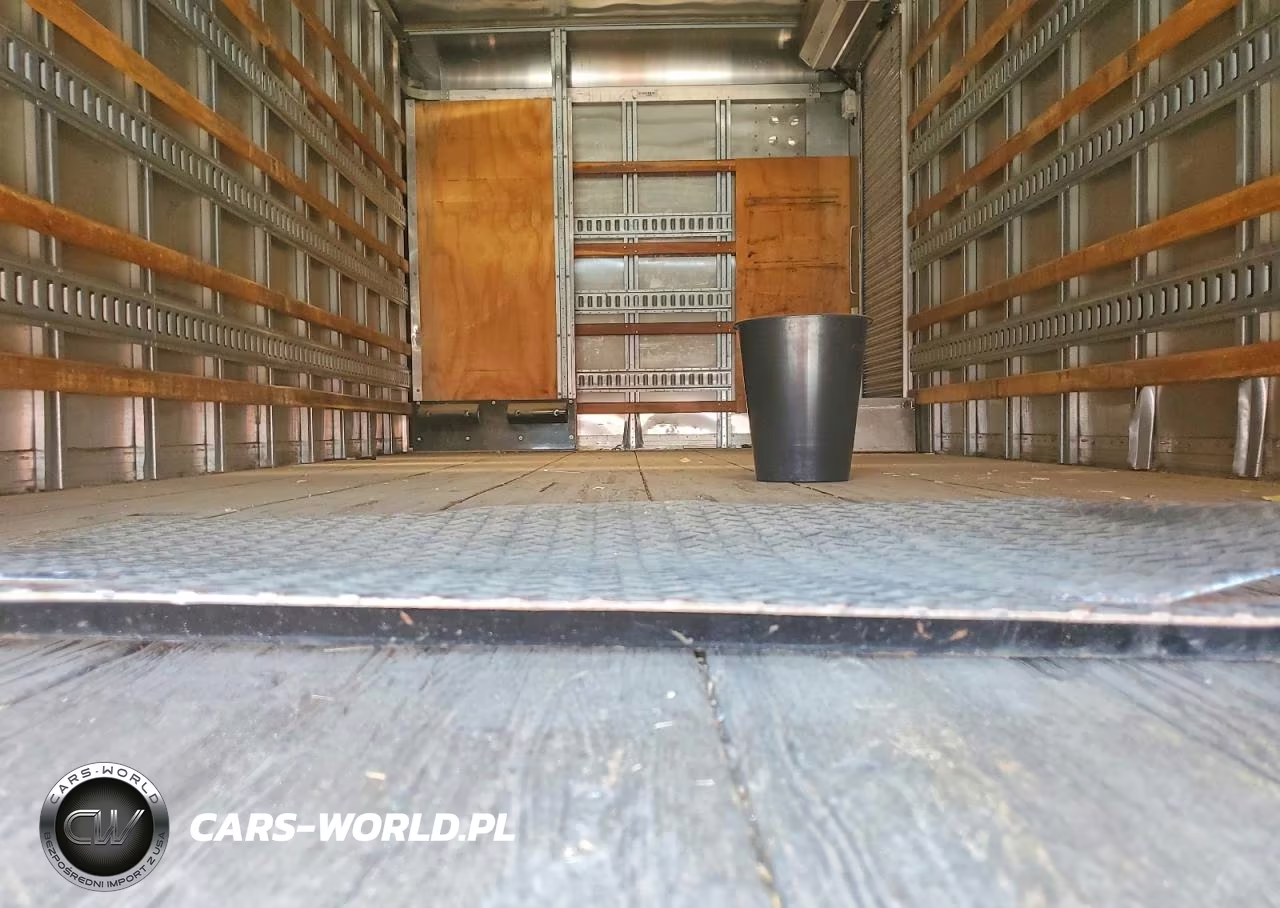 2018 Hino 195 VIN:JHHSDM2H3JK006367 - 10