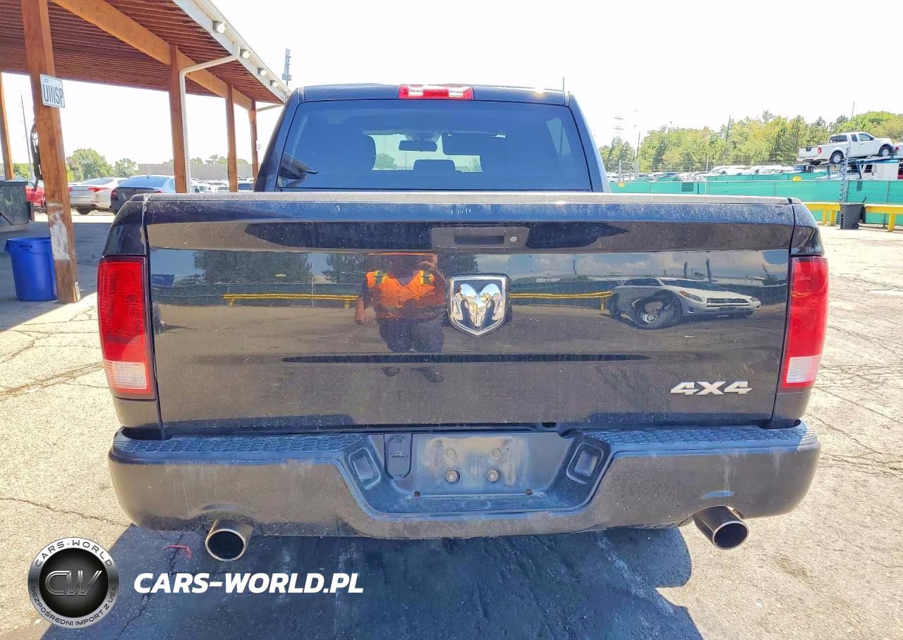 2017 Ram 1500 St VIN:3C6RR7KT0HG739266 - 6