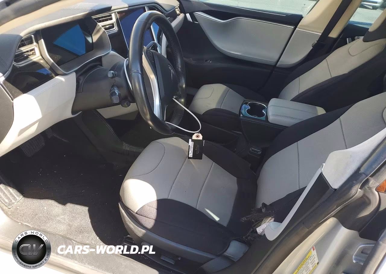 2014 Tesla Model S VIN:5YJSA1H11EFP48614 - 7
