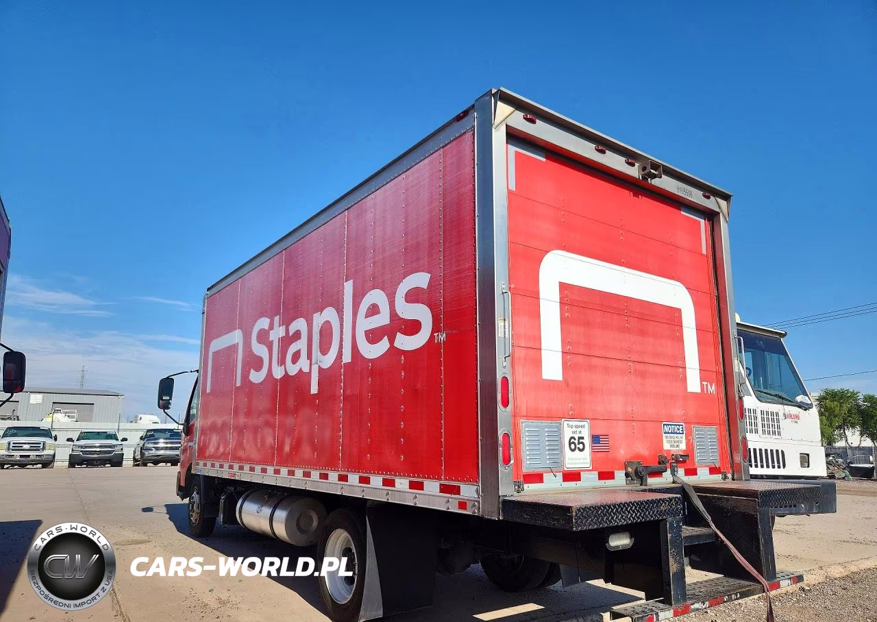 2018 Hino 195 Box Truck VIN:JHHSDM2HXJK006401 - 2