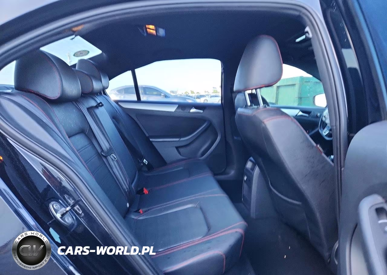 2012 Volkswagen Jetta Gli VIN:3VW567AJ3CM409628 - 10