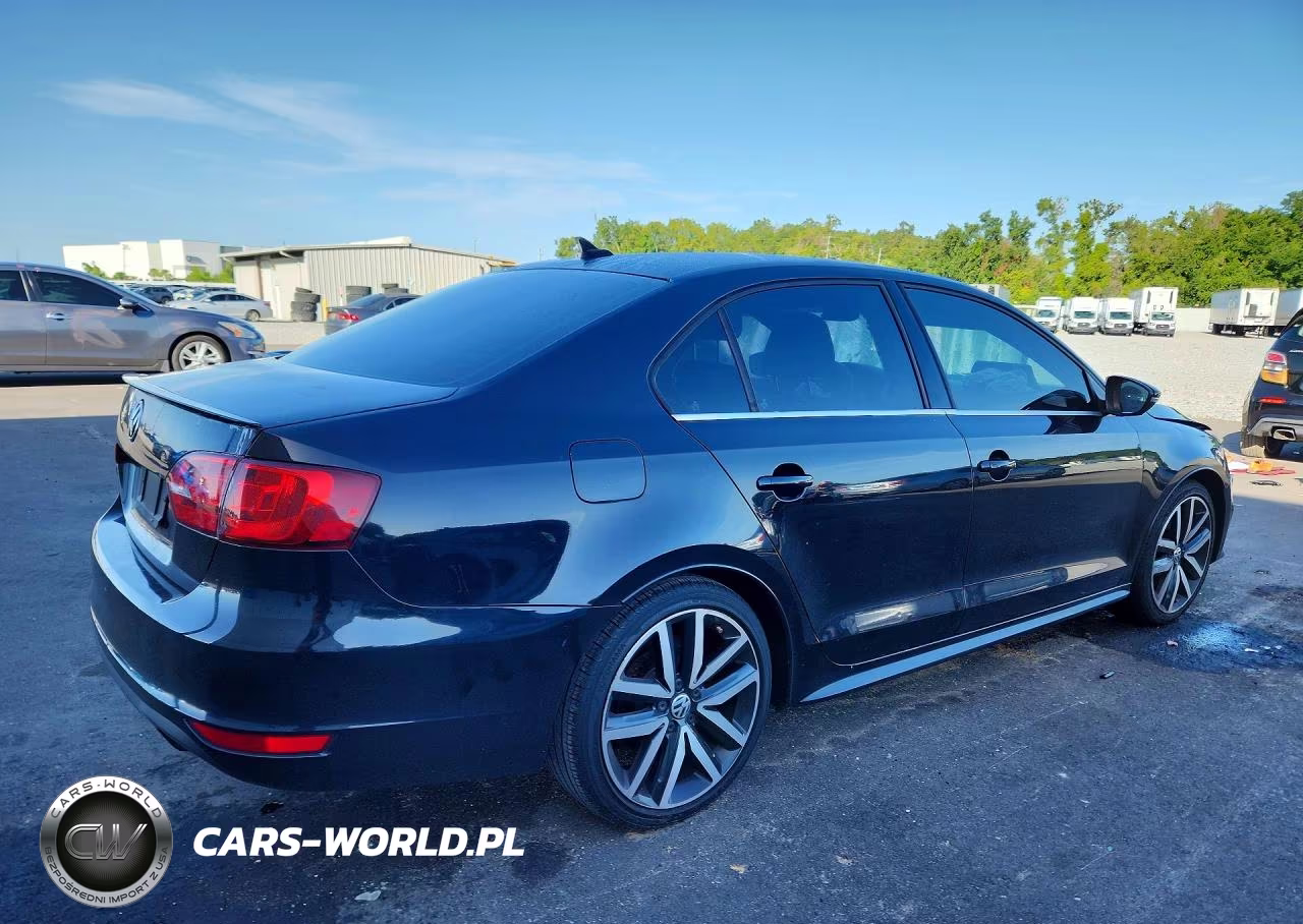 2012 Volkswagen Jetta Gli VIN:3VW567AJ3CM409628 - 3