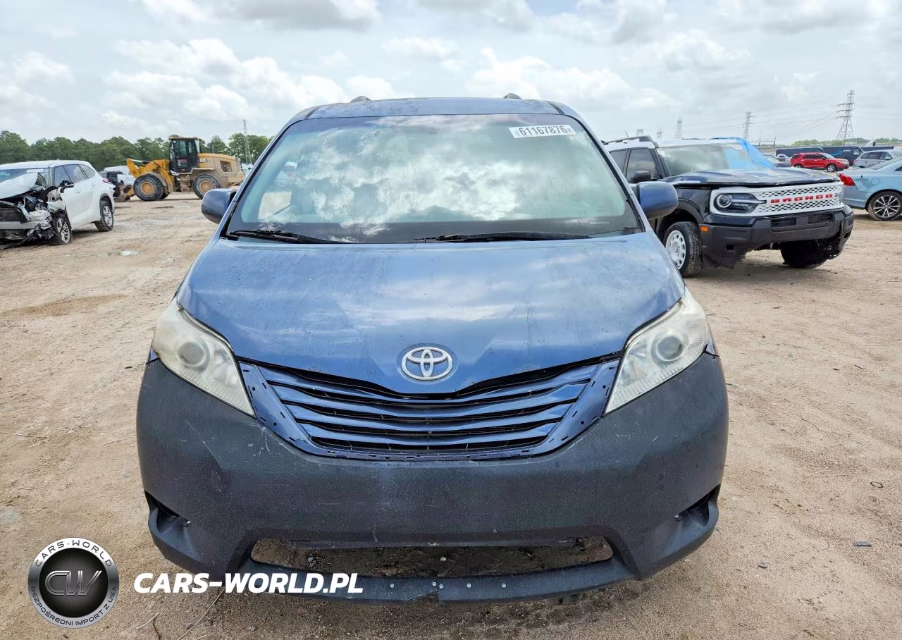 2015 Toyota Sienna Le VIN:5TDKK3DC1FS604669 - 5