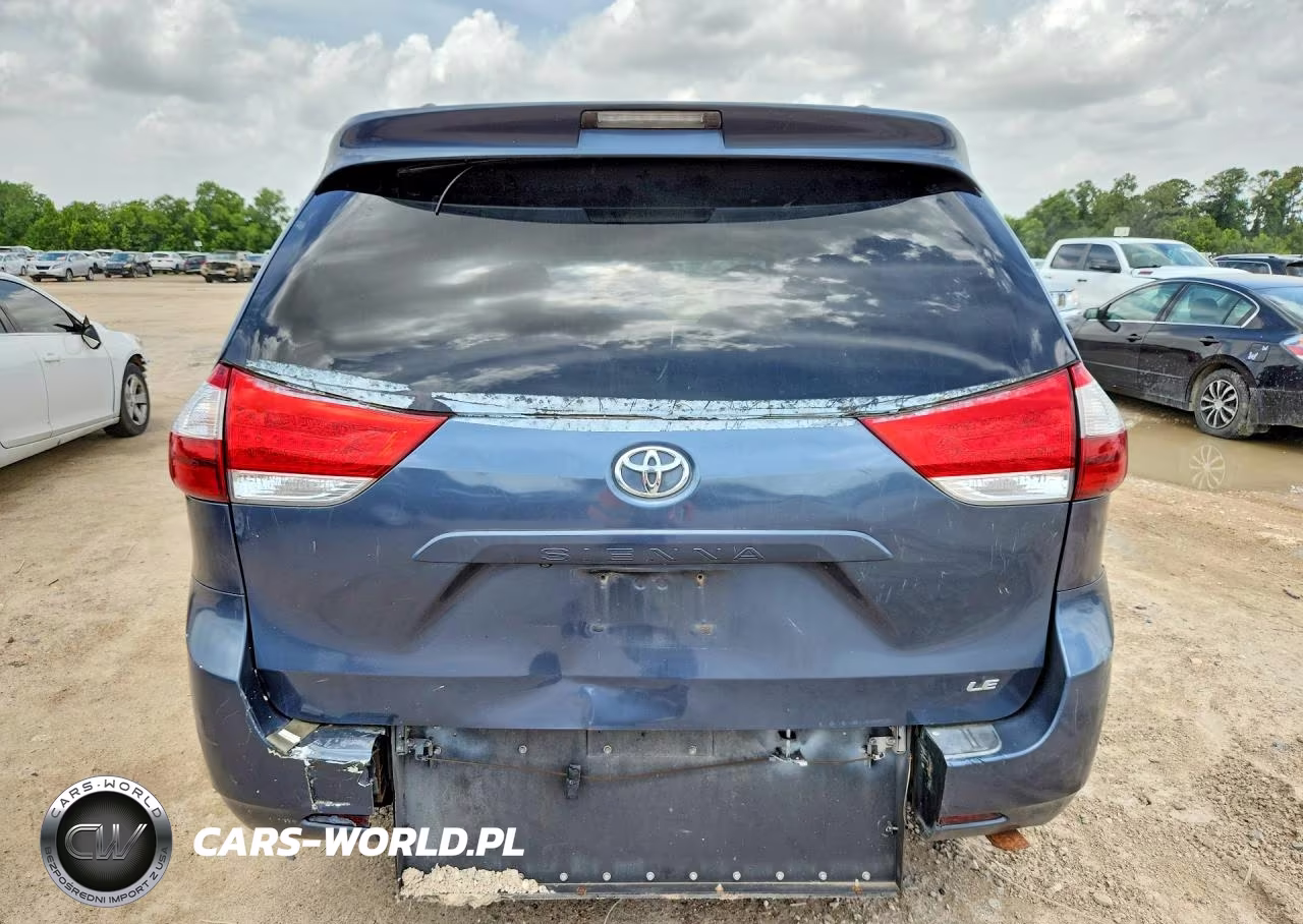 2015 Toyota Sienna Le VIN:5TDKK3DC1FS604669 - 6