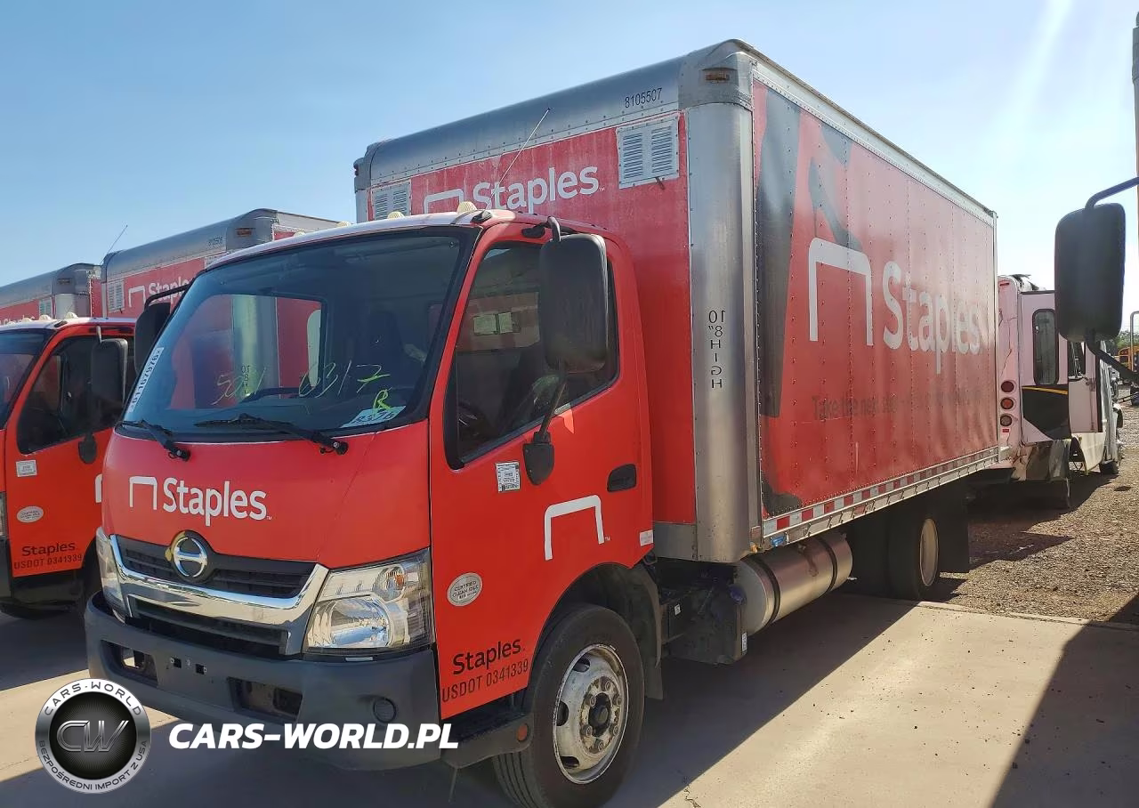 2018 Hino 195 – zdjęcie 1 z 13