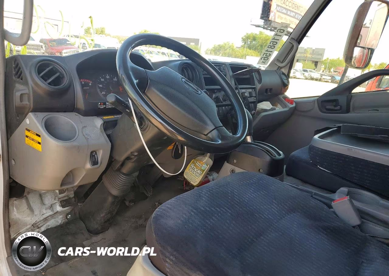 2018 Hino 195 VIN:JHHSDM2H1JK006268 - 8
