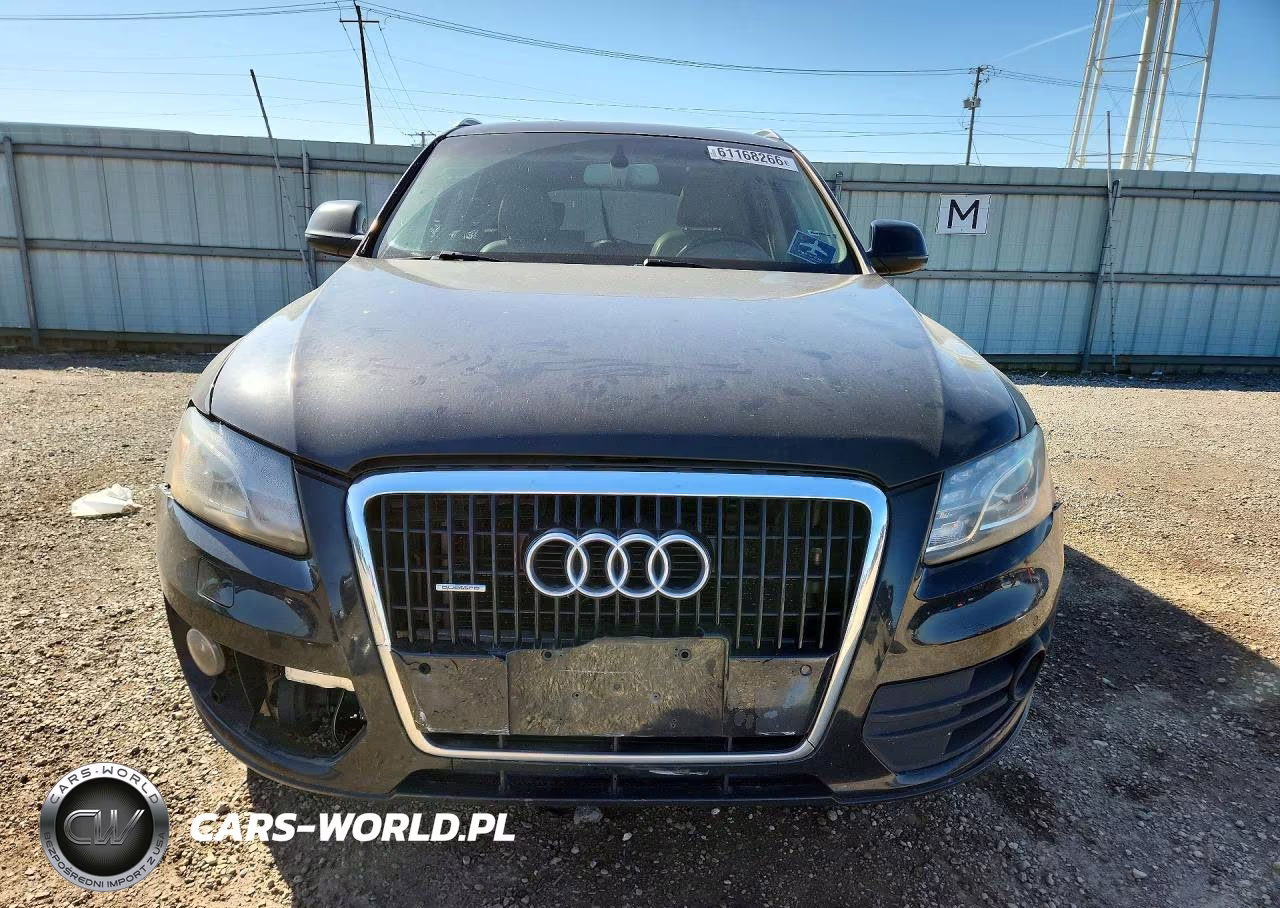 2010 Audi Q5 Premium Plus VIN:WA1LKAFP8AA107109 - 5