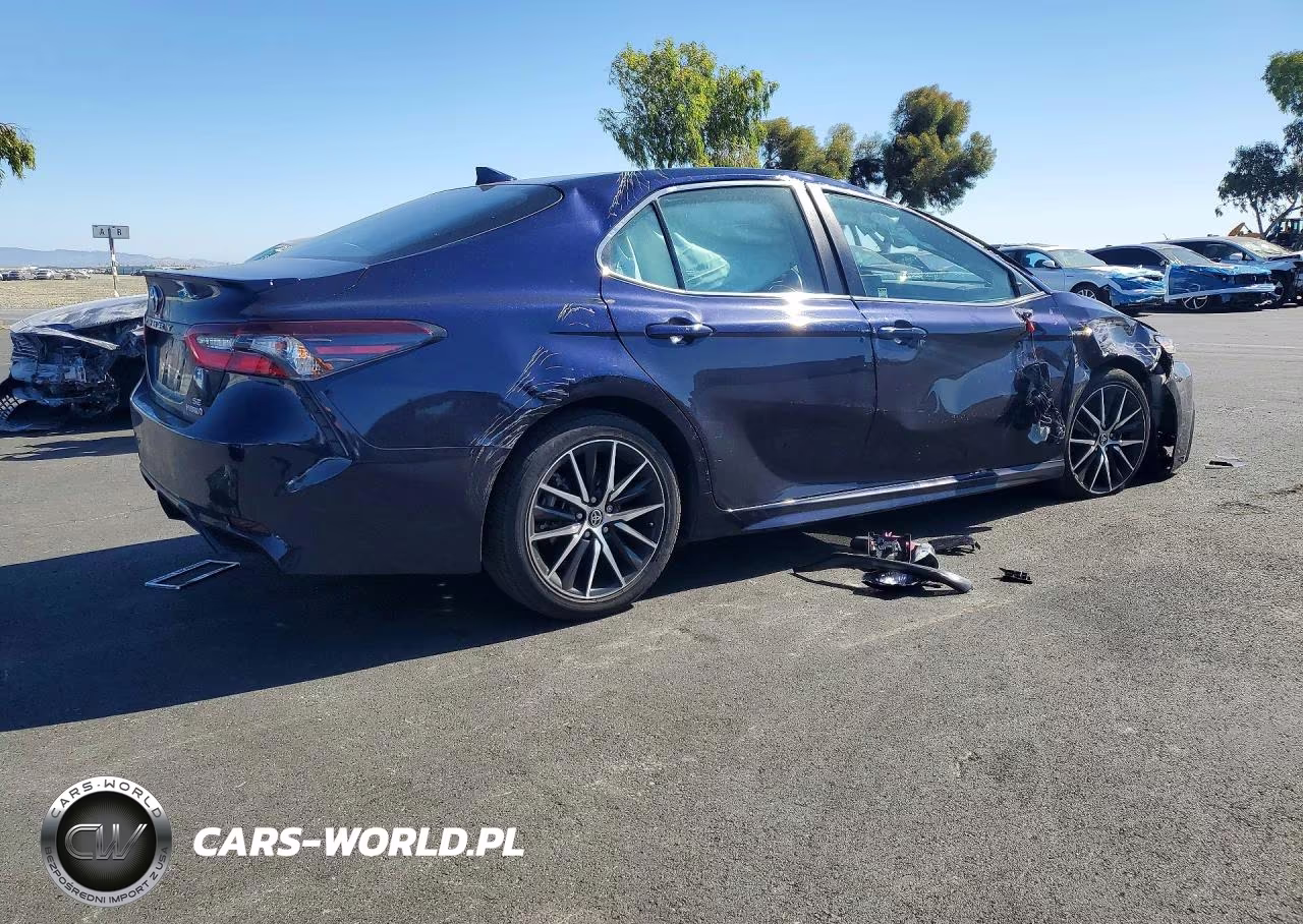 2021 Toyota Camry Se VIN:4T1G31AK5MU557590 - 3
