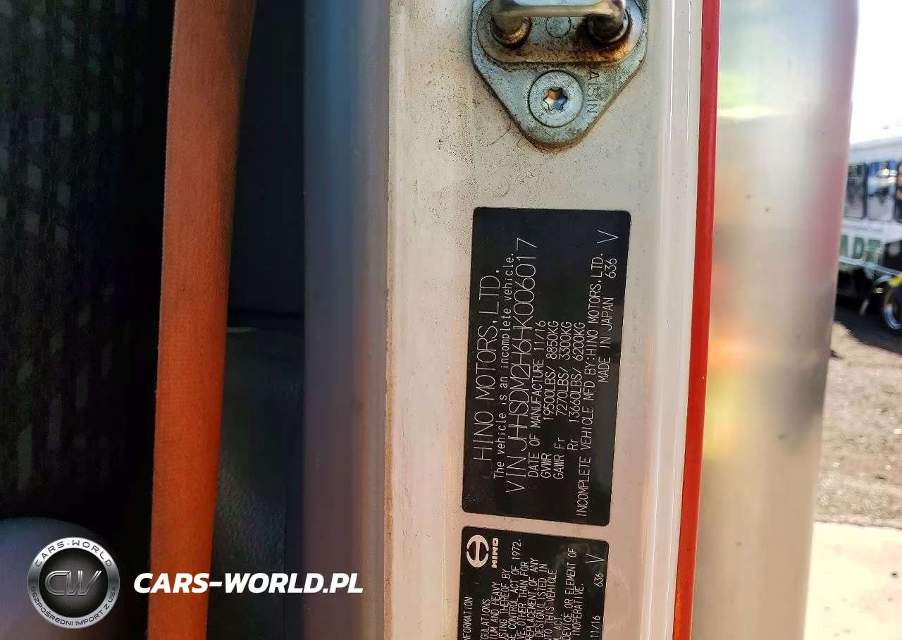 2017 Hino 195 VIN:JHHSDM2H6HK006017 - 13