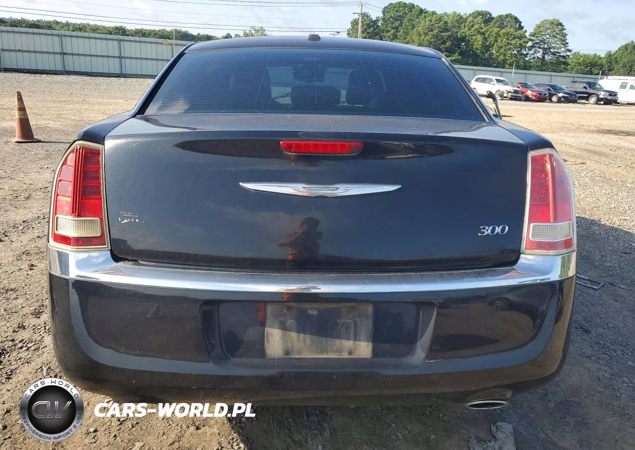 2013 Chrysler 300 VIN:2C3CCAAG5DH504765 - 6