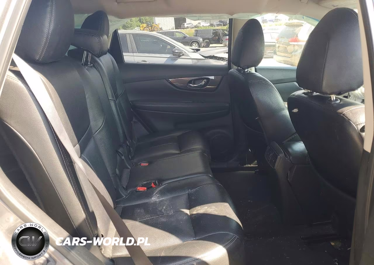 2019 Nissan Rogue S VIN:JN8AT2MT1KW265199 - 10
