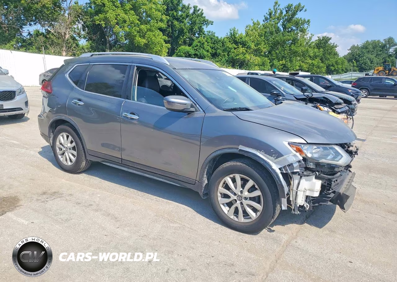 2019 Nissan Rogue S VIN:JN8AT2MT1KW265199 - 4