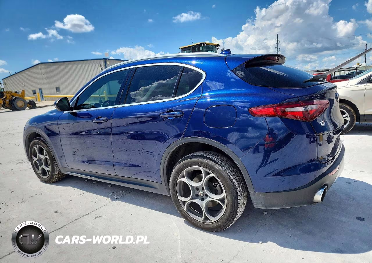 2018 Alfa Romeo Stelvio Ti VIN:ZASFAKBN8J7B64351 - 2