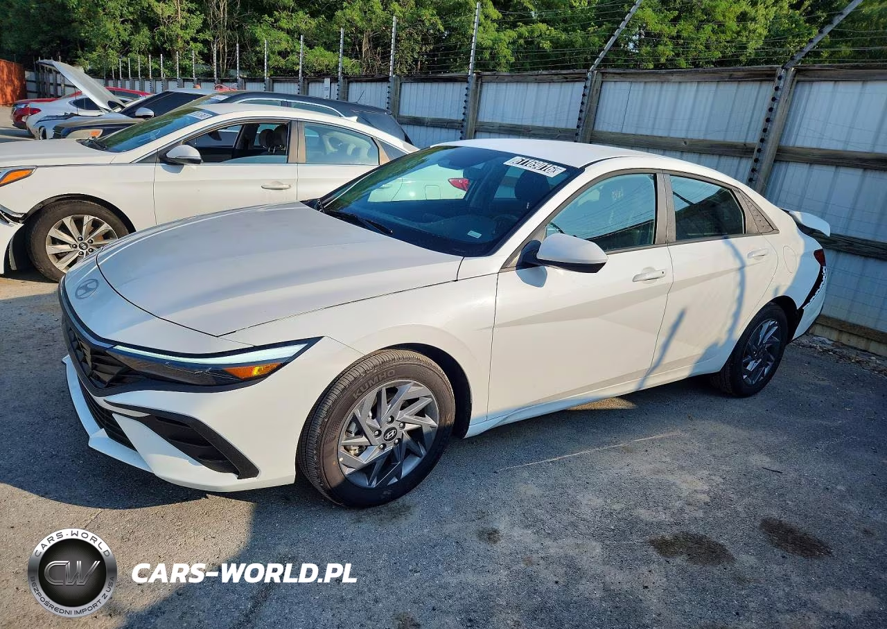 2026 Hyundai Elantra Hybrid Blue – zdjęcie 1 z 12