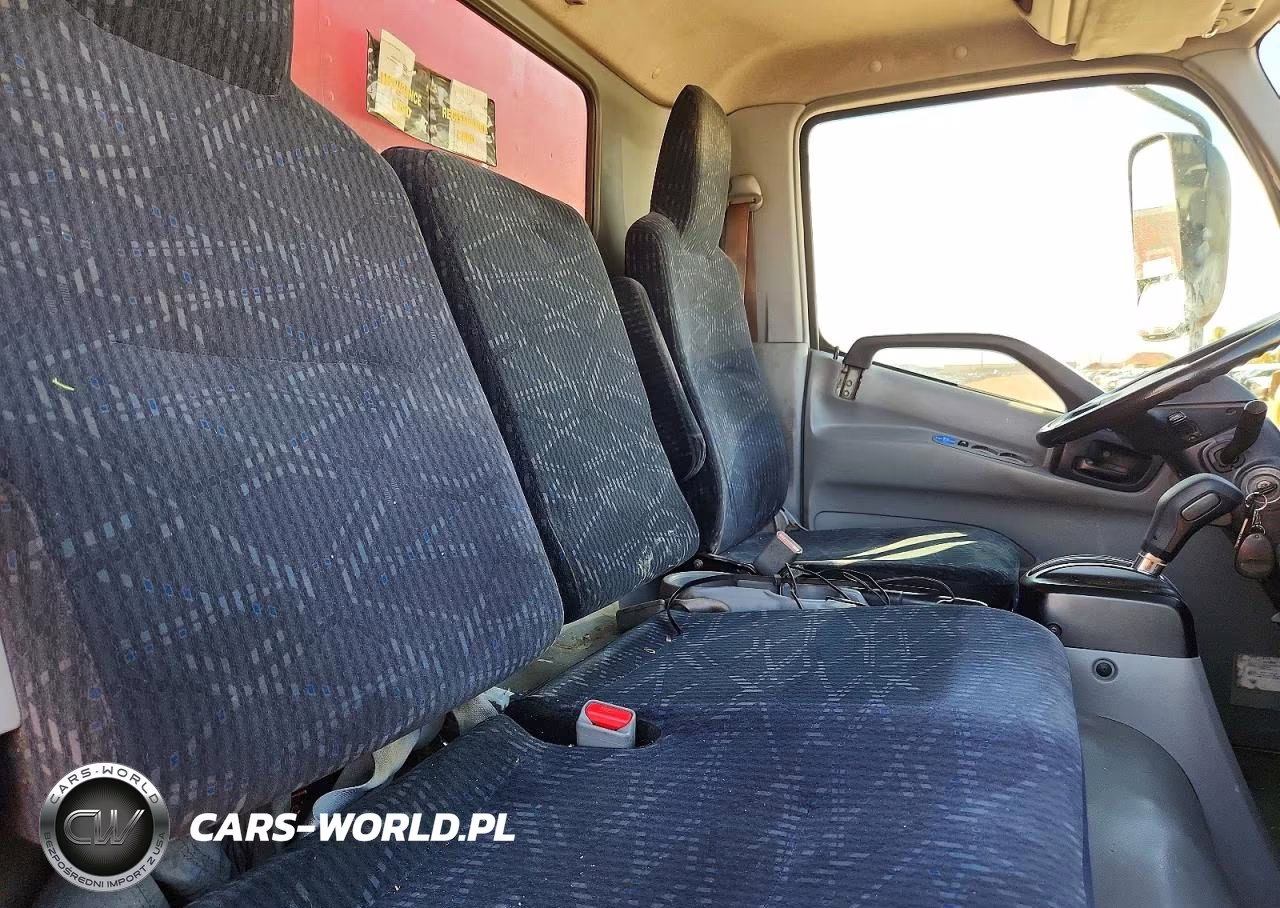 2018 Hino 195 VIN:JHHSDM2H9JK006356 - 10