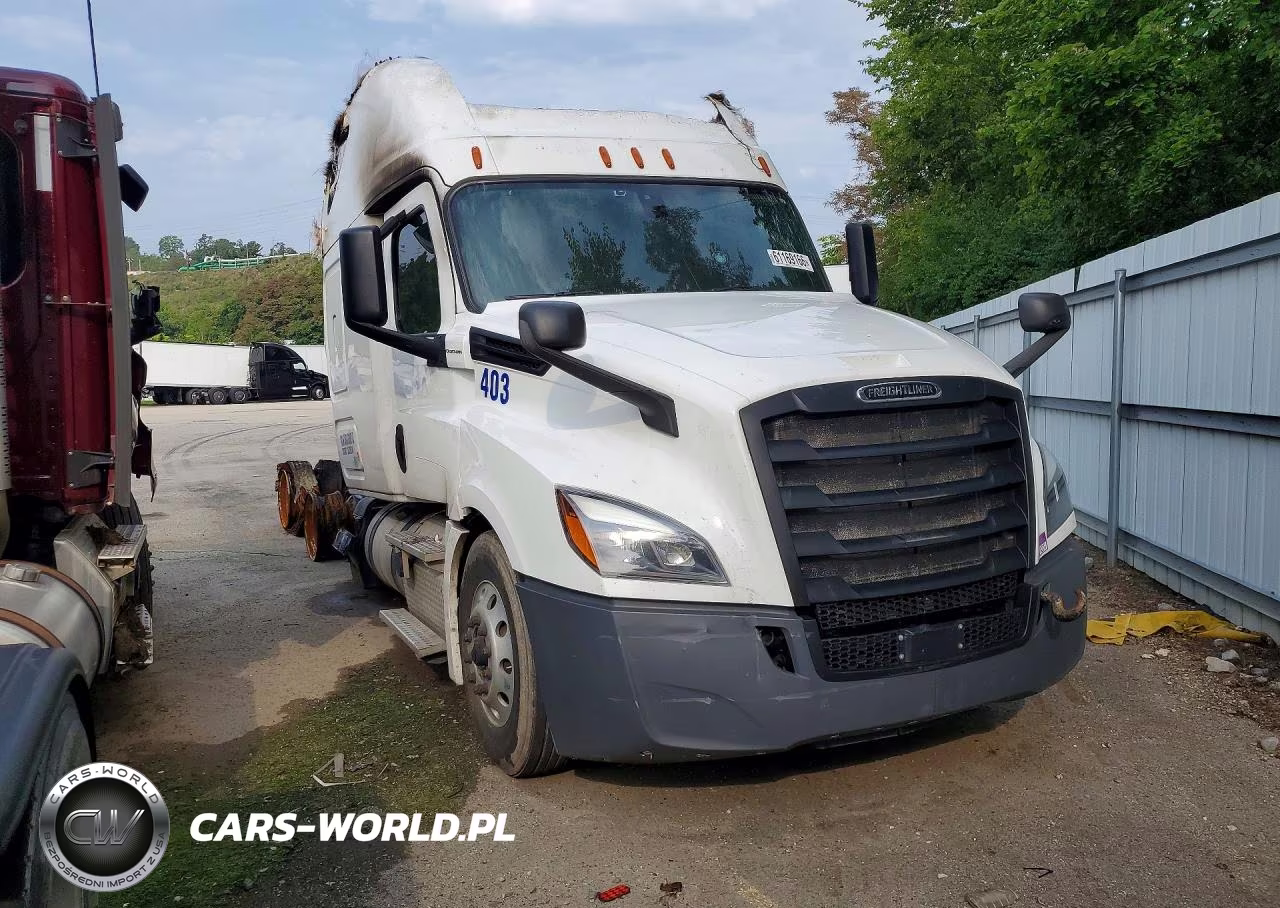 2019 Freightliner Cascadia 126 Semi Truck VIN:3AKJHHDR0KSKR1327 - 4